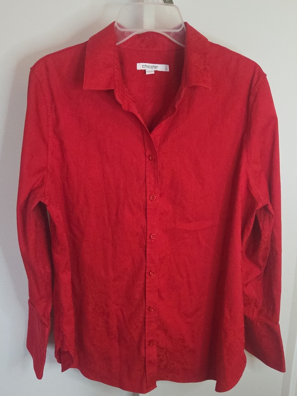 ​Chico’s Red Jacquard Floral Damask Button Down Shirt Size 2 US 12 Stretch Top